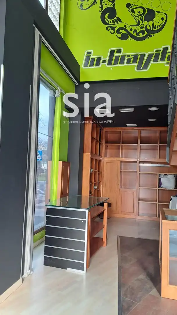 Local en venta en Vitoria - Gasteiz