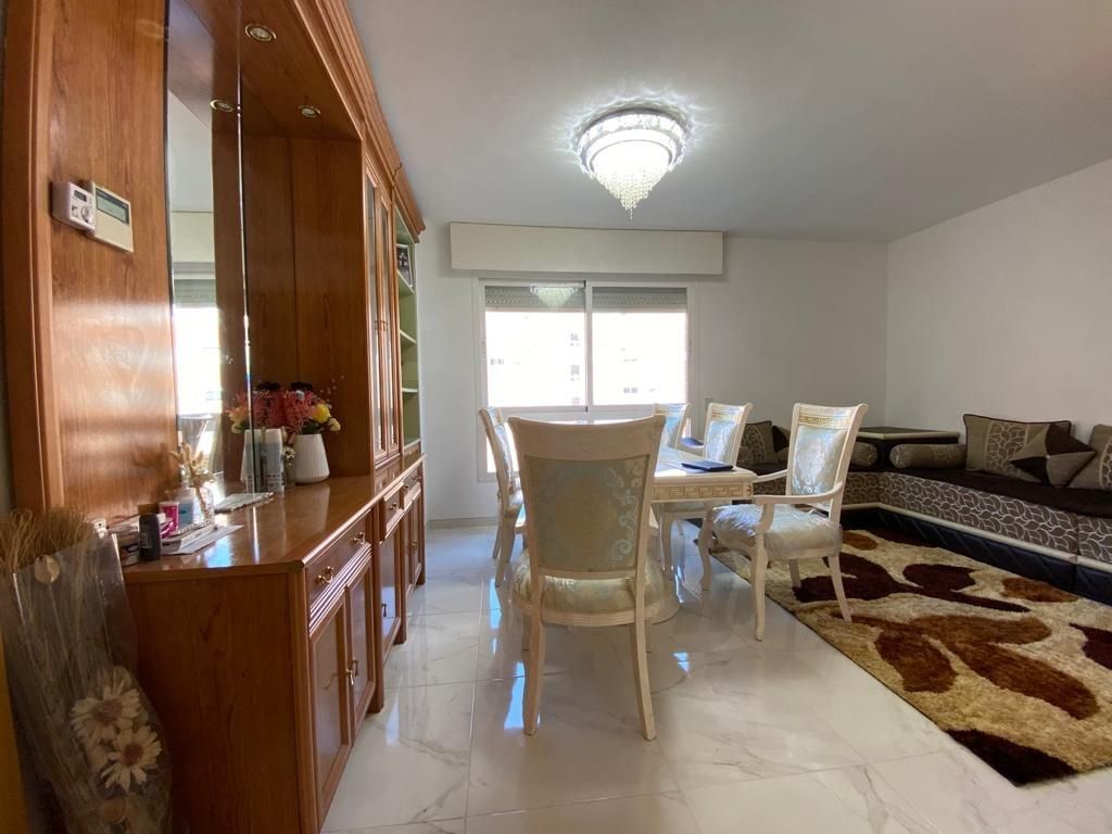 Dining room of Flat for sale in  Madrid Capital