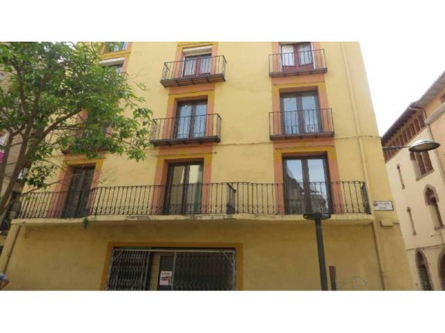 Local comercial en Venta en Nova en Ripoll