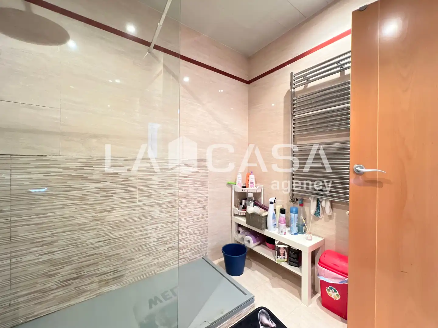 Piso en venta en Badalona con Calefacción y Balcón
