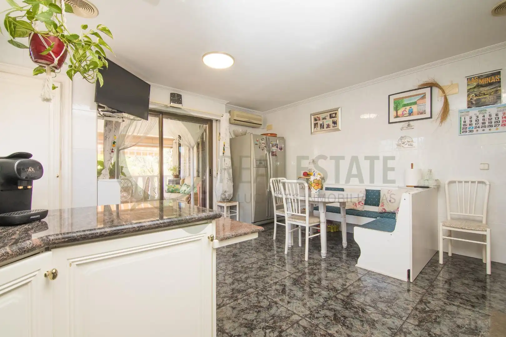 Kitchen of Houses for sale in San Vicente del Raspeig / Sant Vicent del Raspeig  with Heating, Private garden and Terrace