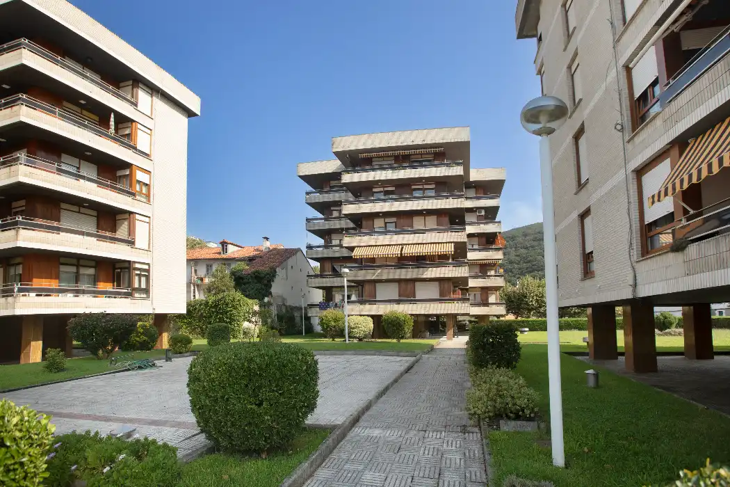 Appartement avec ascenseur à vendre à Calle Almirante Carrero Blanco 49
