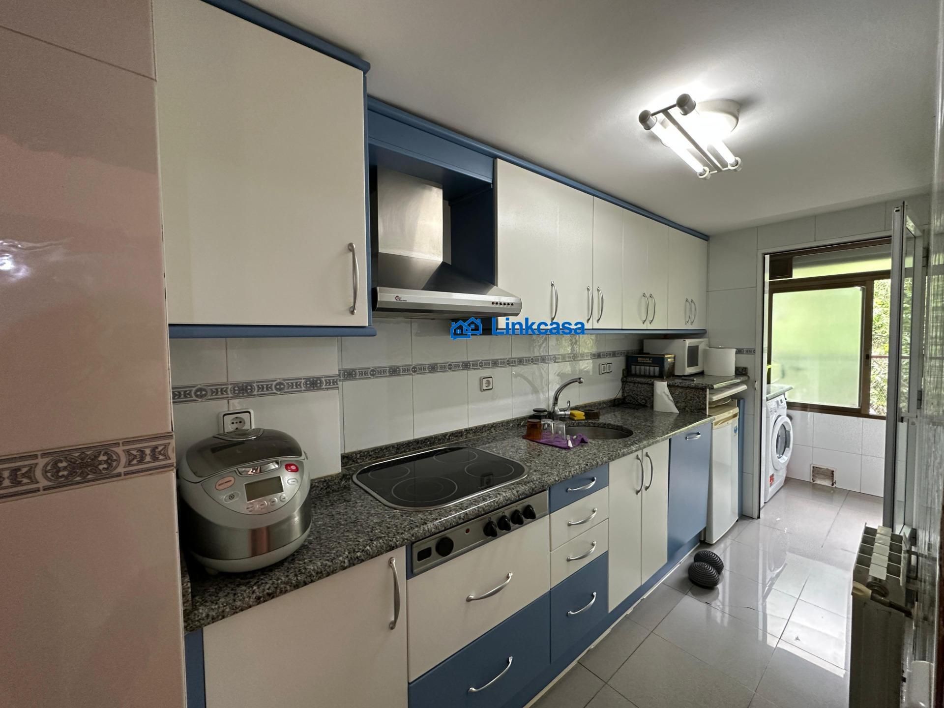 Cuina de Pis en venda en  Madrid Capital amb Calefacció i Terrassa