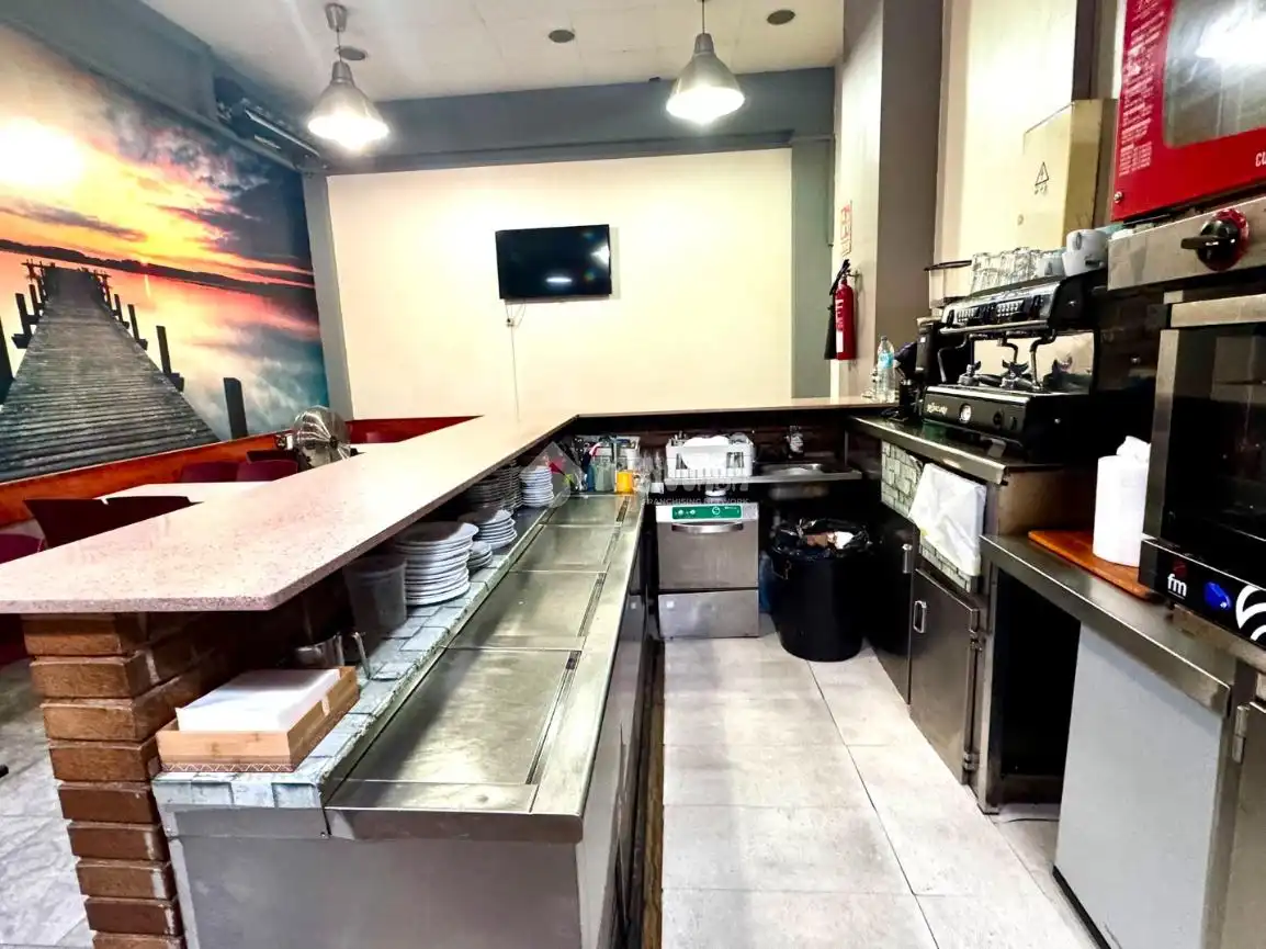 Business premises for sale in Sant Vicenç Dels Horts, imagen 3