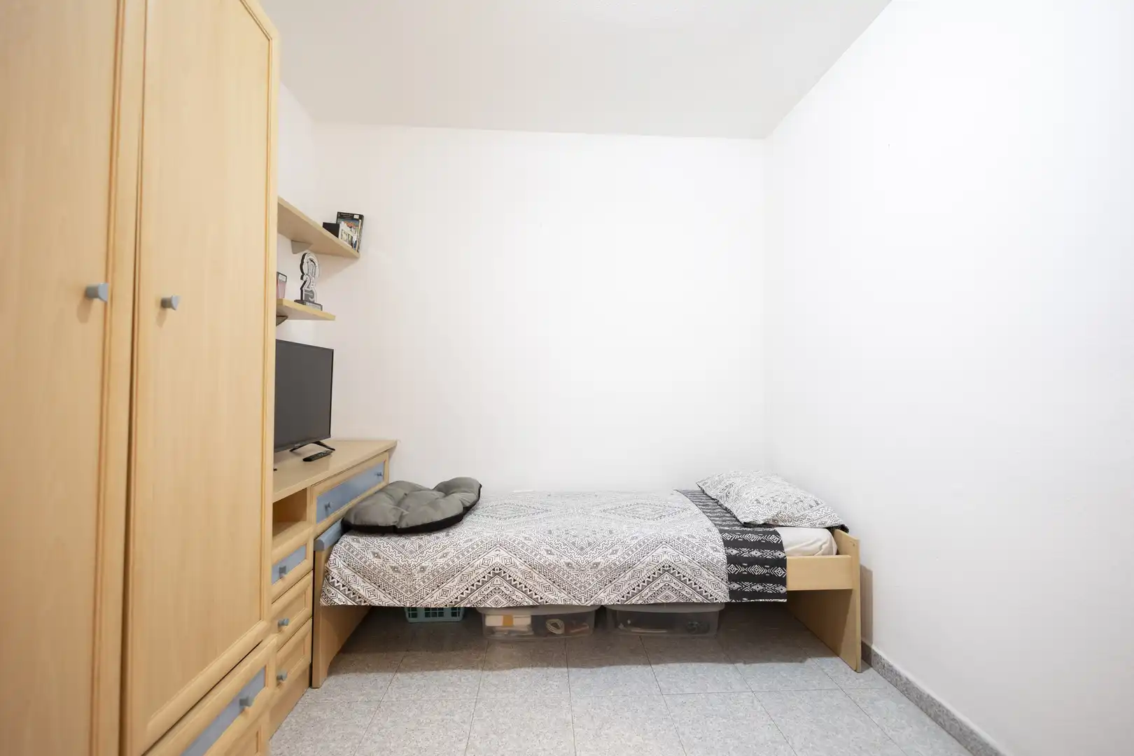 Bedroom of Flat for sale in Guía de Isora  with Terrace and Furnished