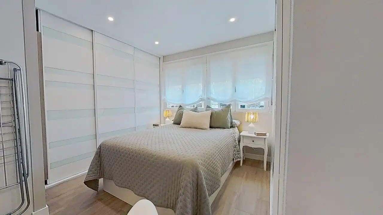 Flat with lift to rent in Calle de La Bañeza, imagen 11