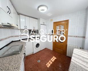Cuina de Casa o xalet de lloguer en  Madrid Capital amb Aire condicionat, Calefacció i Terrassa