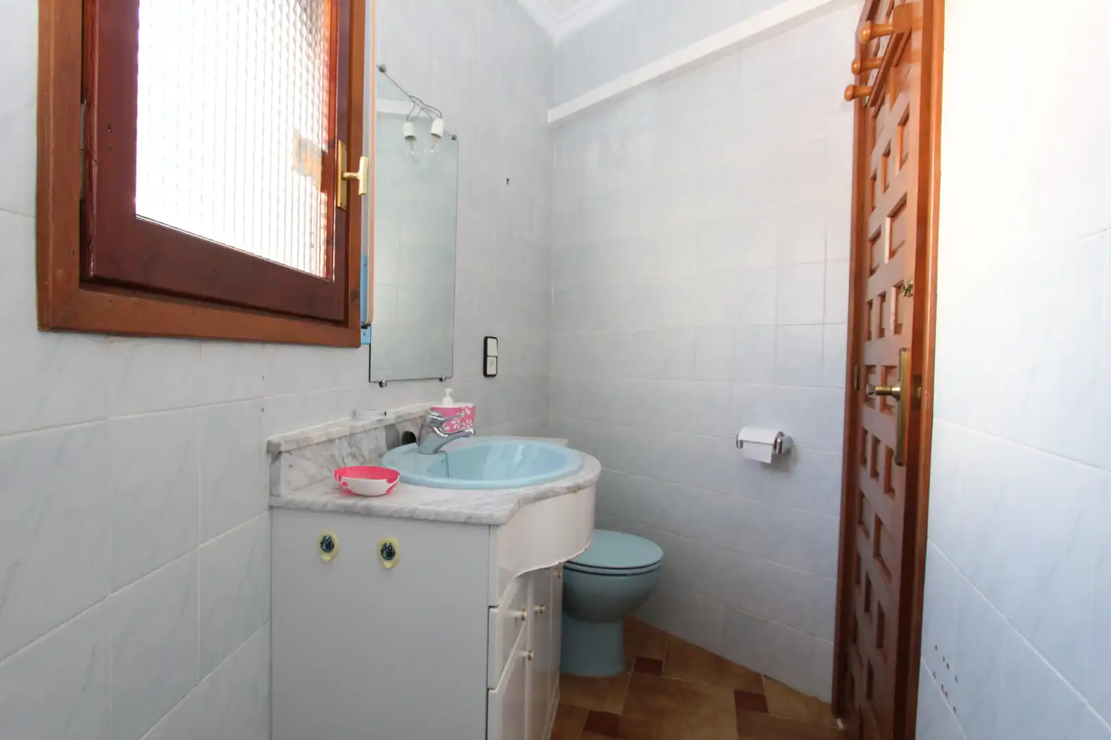 Bany de Casa o xalet en venda en Mont-roig del Camp amb Aire condicionat, Jardí privat i Terrassa