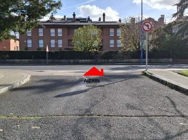 Individual en venta en Calle Etxezuri