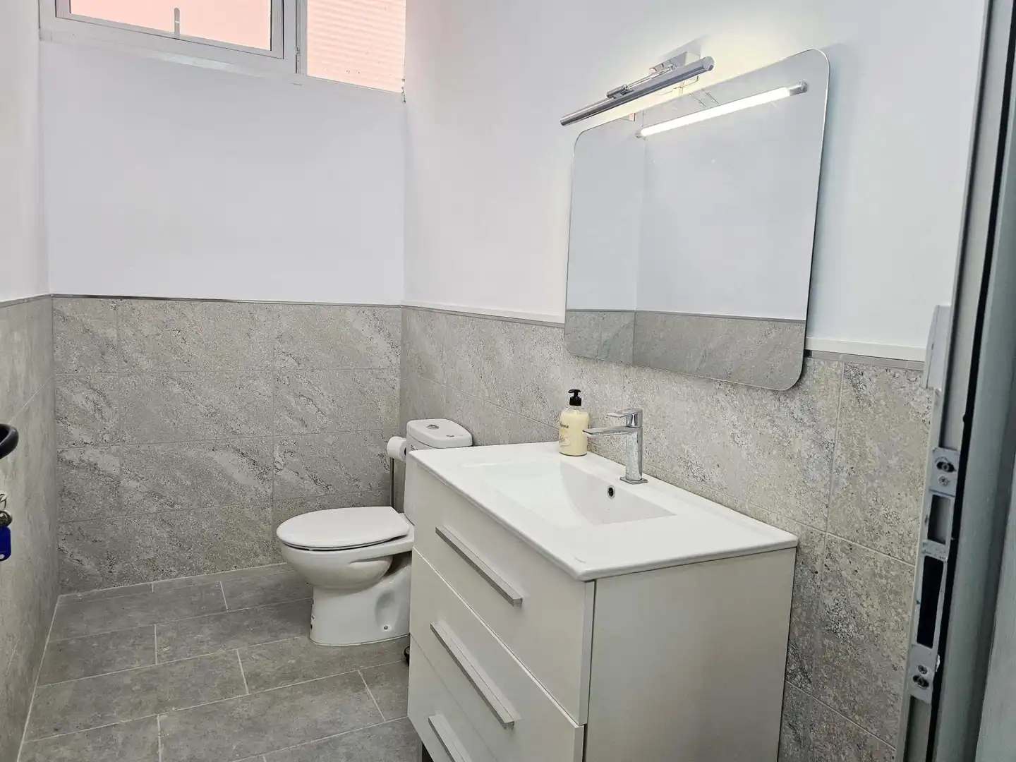 Baño de Local de alquiler en Granadilla de Abona