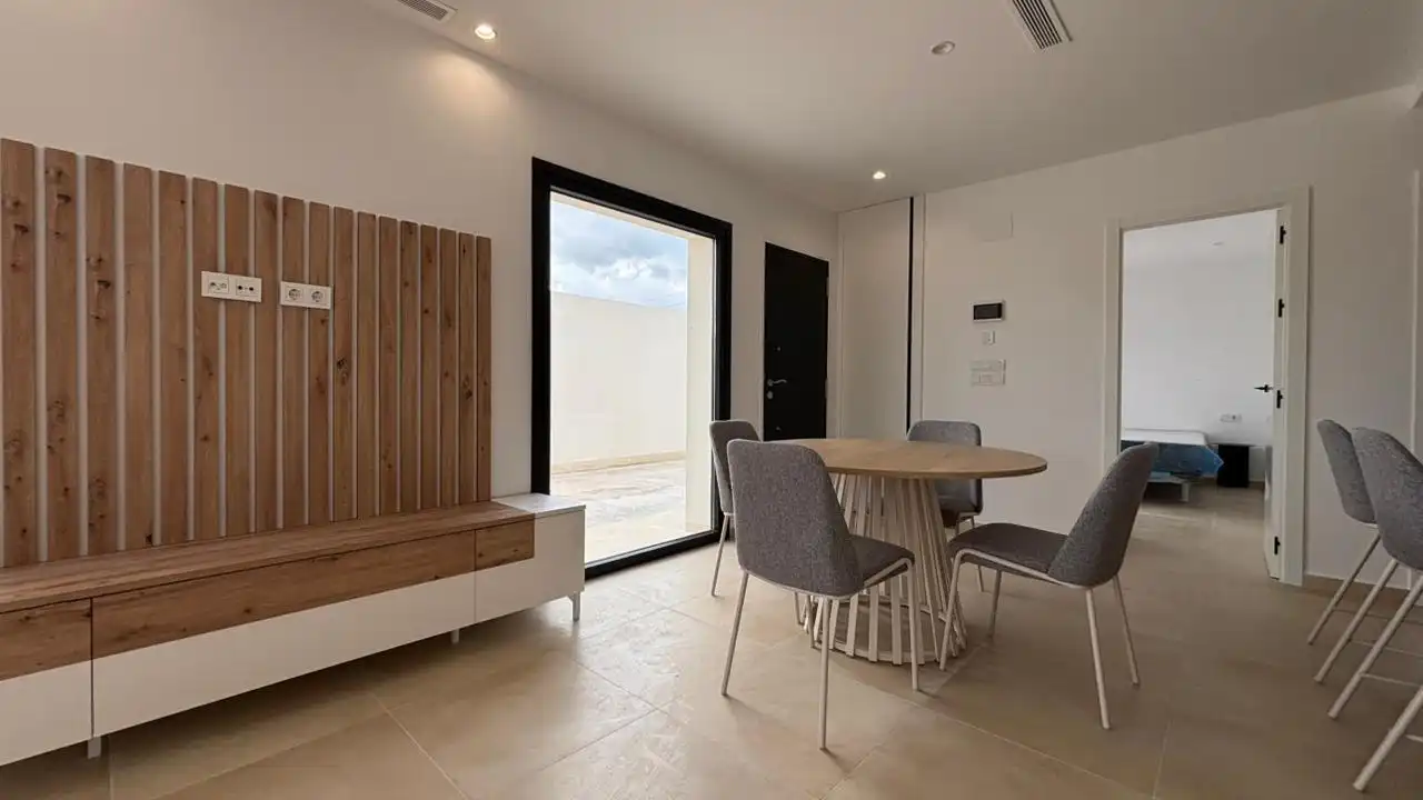 Comedor de Casa o chalet de alquiler en Finestrat con Aire acondicionado, Jardín privado y Piscina