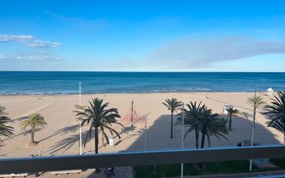 Dormitori de Apartament de lloguer en Gandia amb Terrassa, Moblat i Forn