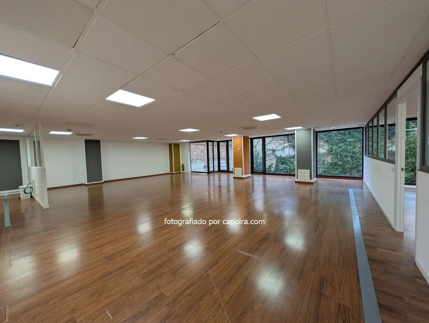 Büro zur Miete in Barcelona mit Klimaanlage und Heizung