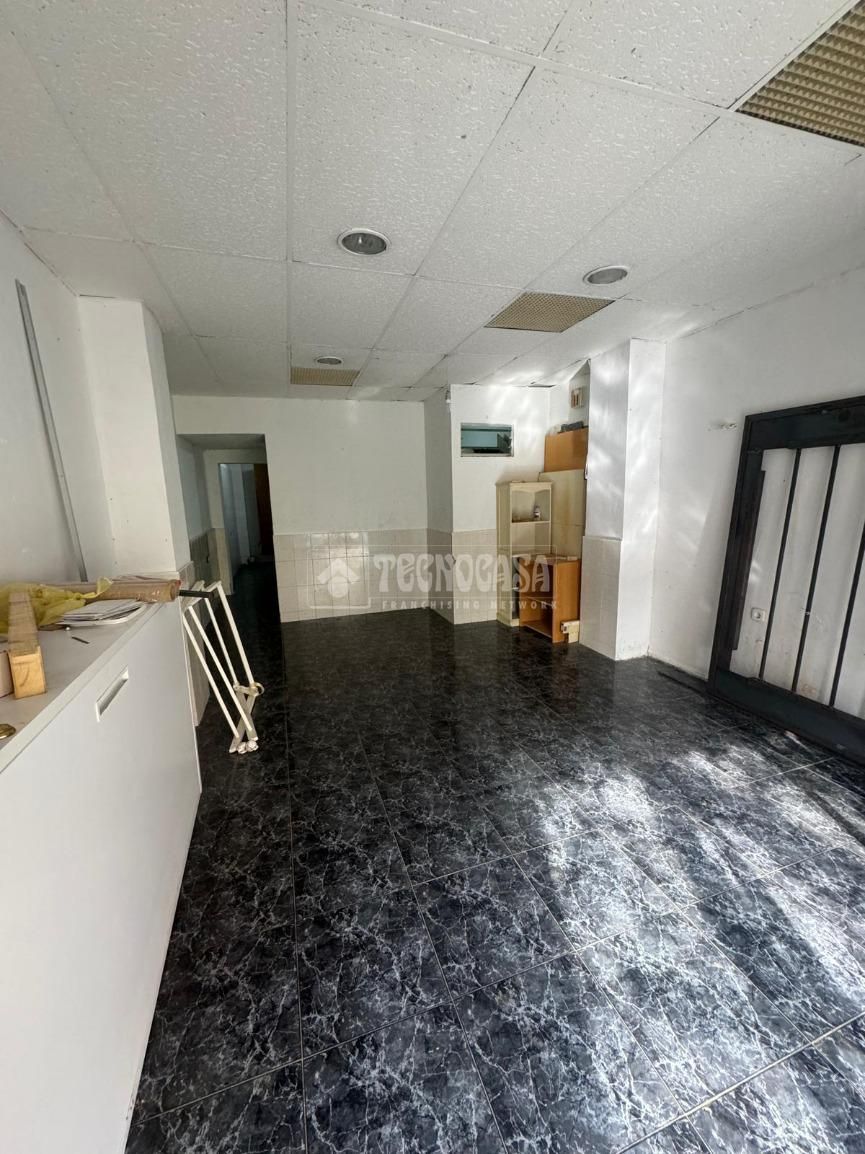 Premises for sale in  Barcelona Capital