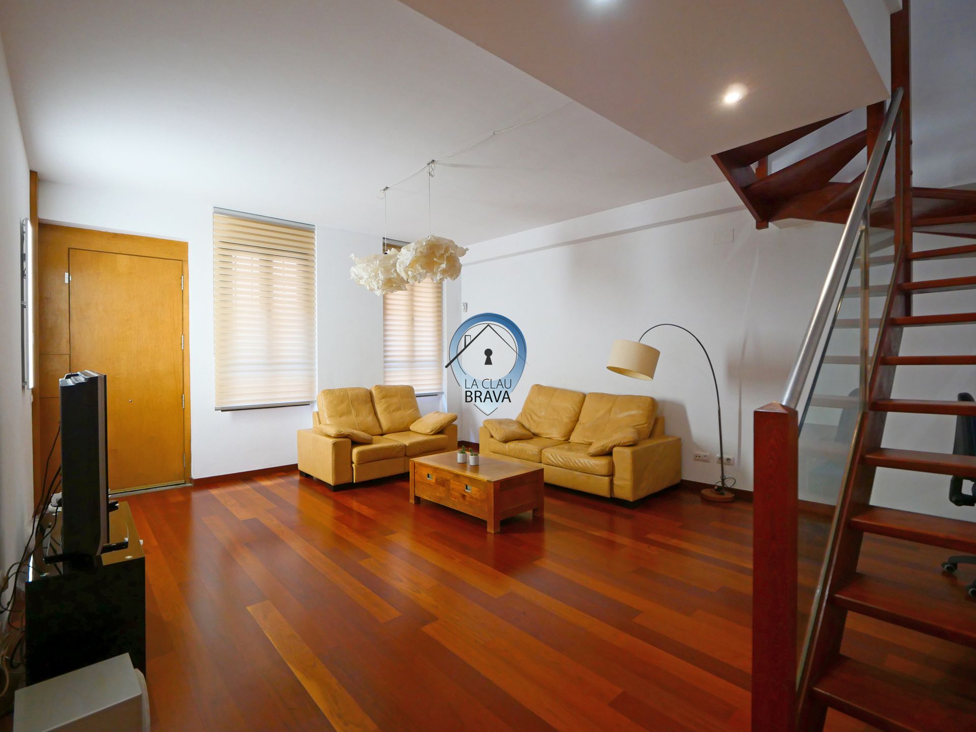 Sala d'estar de Dúplex en venda en Sant Feliu de Guíxols amb Aire condicionat, Calefacció i Parquet