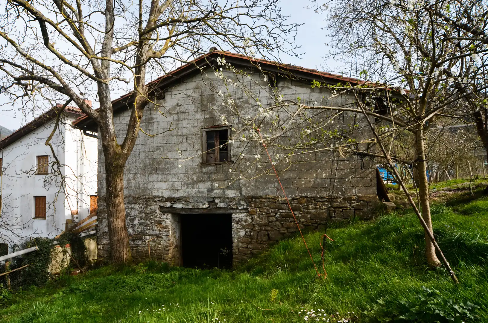Vista exterior de Finca rústica en venta en Antzuola con Calefacción y Trastero