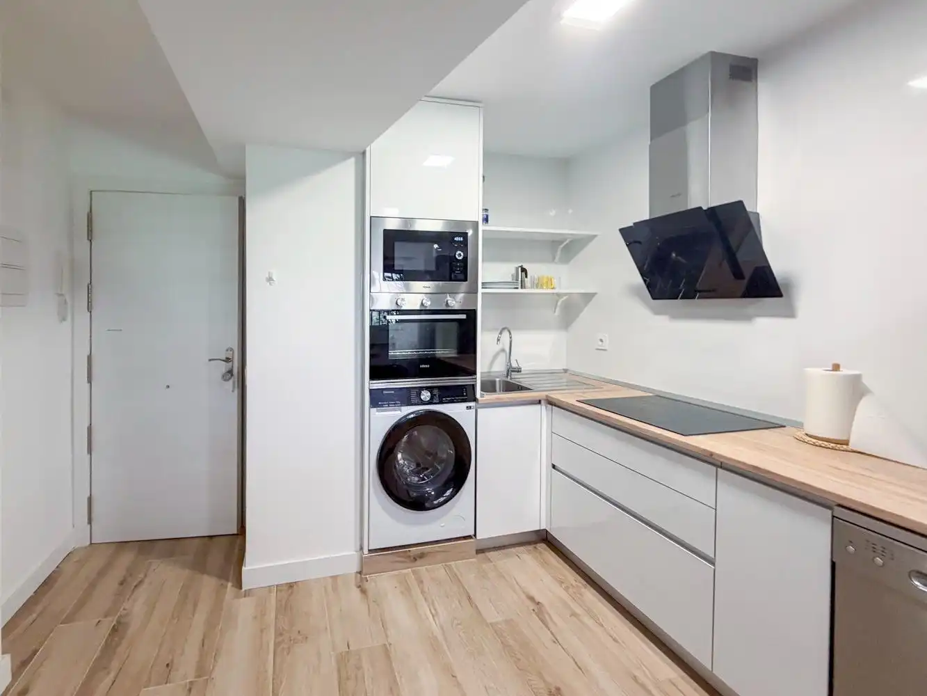 Kitchen of Lofts for rent in Madrid  with Air Conditioner, Heating and Furnished