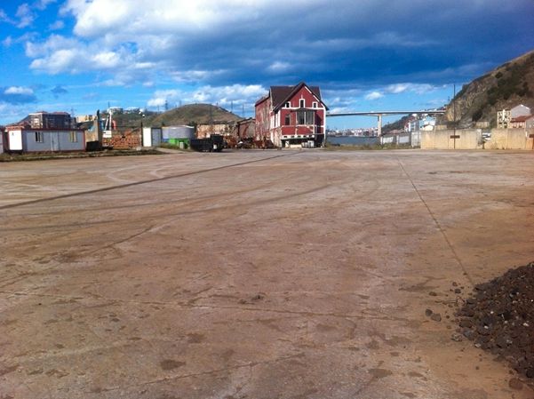 Exterior view of Industrial land to rent in Bilbao 