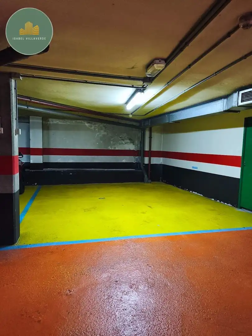 Parkplatz von Wohnung zum Verkauf in A Coruña Capital  mit Heizung und Abstellraum