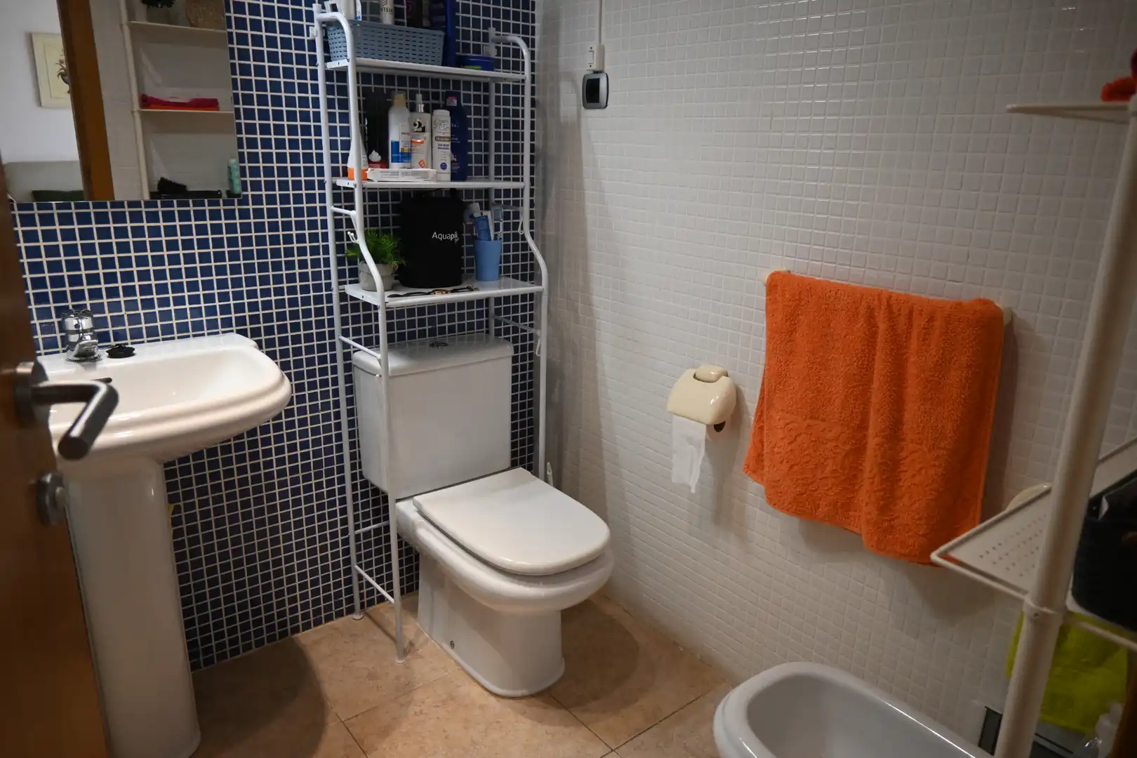 Badezimmer von Wohnungen zum Verkauf in La Manga del Mar Menor mit Klimaanlage, Heizung und Terrasse