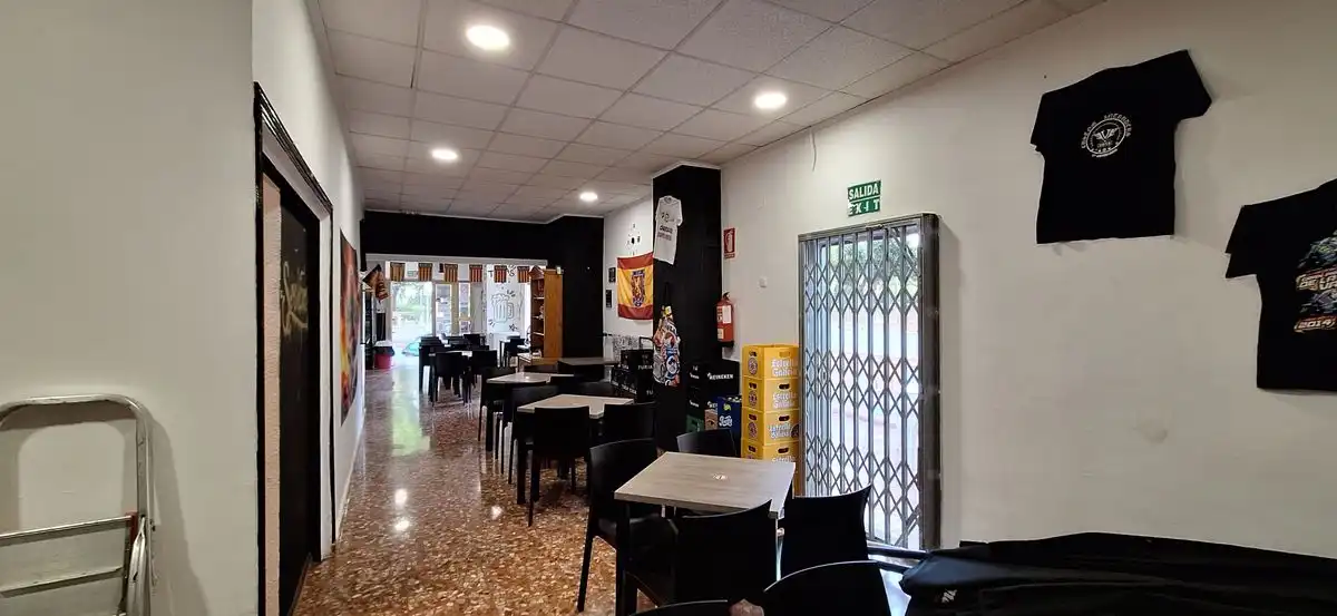 Gewerbefläche zum Verkauf in Avinguda del País Valencià 67, imagen 7