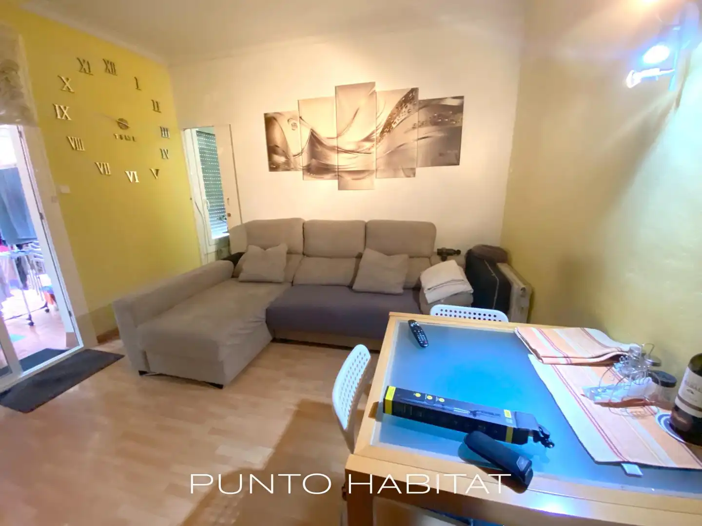 Wohnzimmer von Wohnung zum Verkauf in Barcelona mit Klimaanlage, Parkett und Terrasse