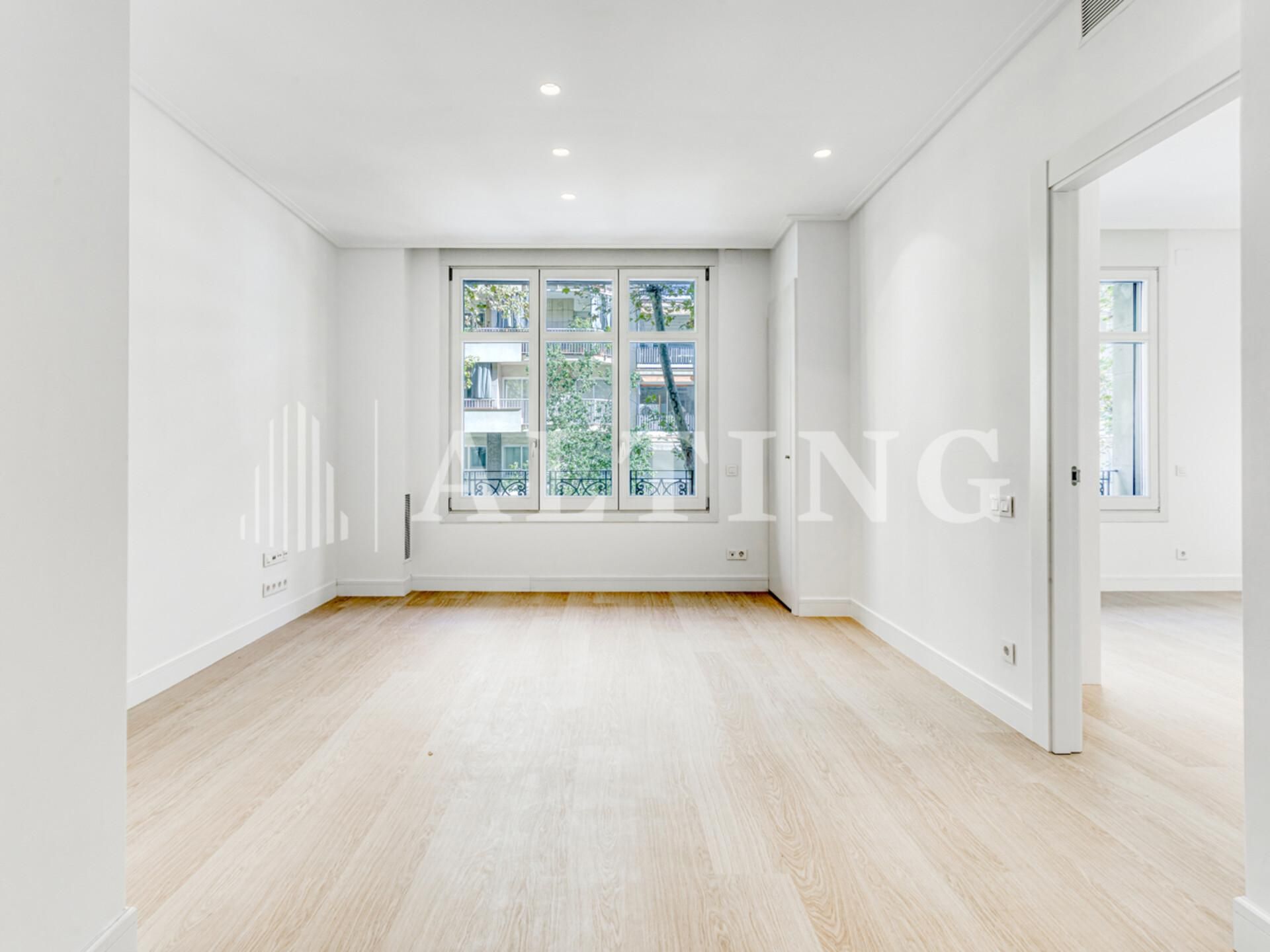 Flat for rent in  Balmes, Sant Gervasi i la Bonanova