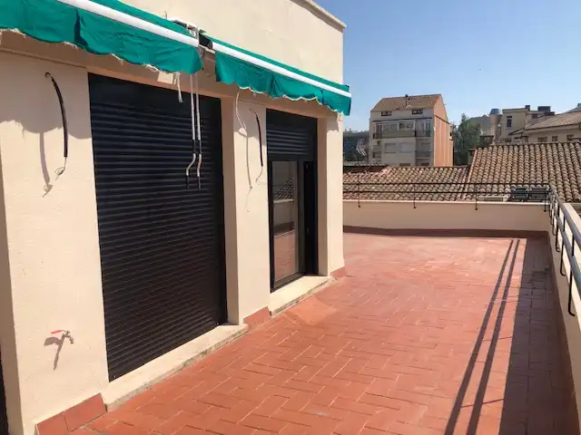 Außenansicht von Dachboden zur Miete in Sant Cugat del Vallès mit Klimaanlage, Heizung und Parkett