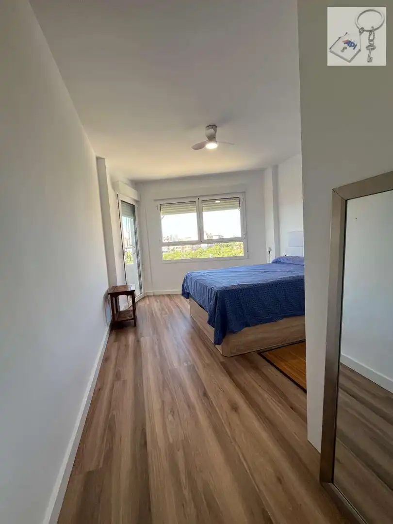 Habitación de Apartamento de alquiler en Torrevieja con Aire acondicionado, Calefacción y Terraza
