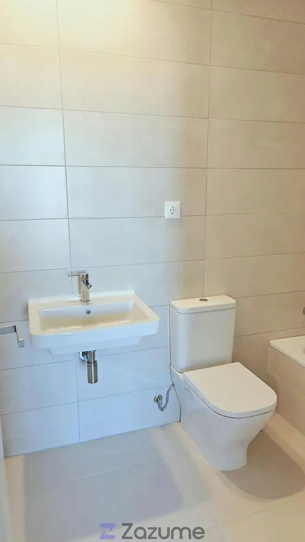 Flat for rent in Calle Haití, Palmas Altas