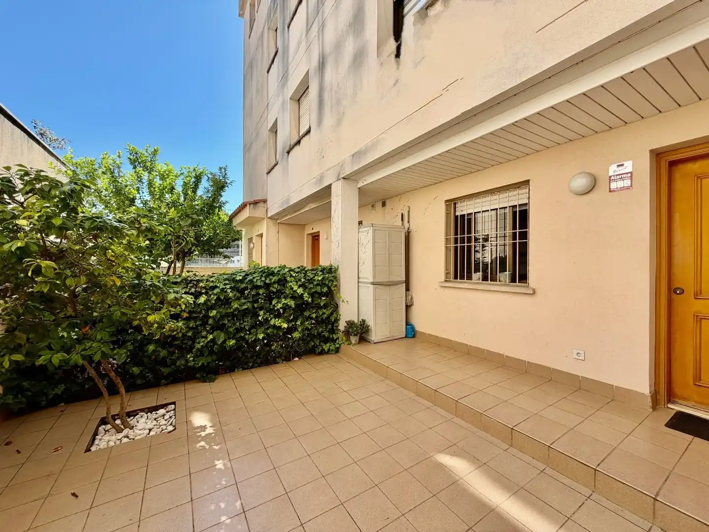 Außenansicht von Maisonette zum Verkauf in Torredembarra mit Heizung, Privatgarten und Terrasse