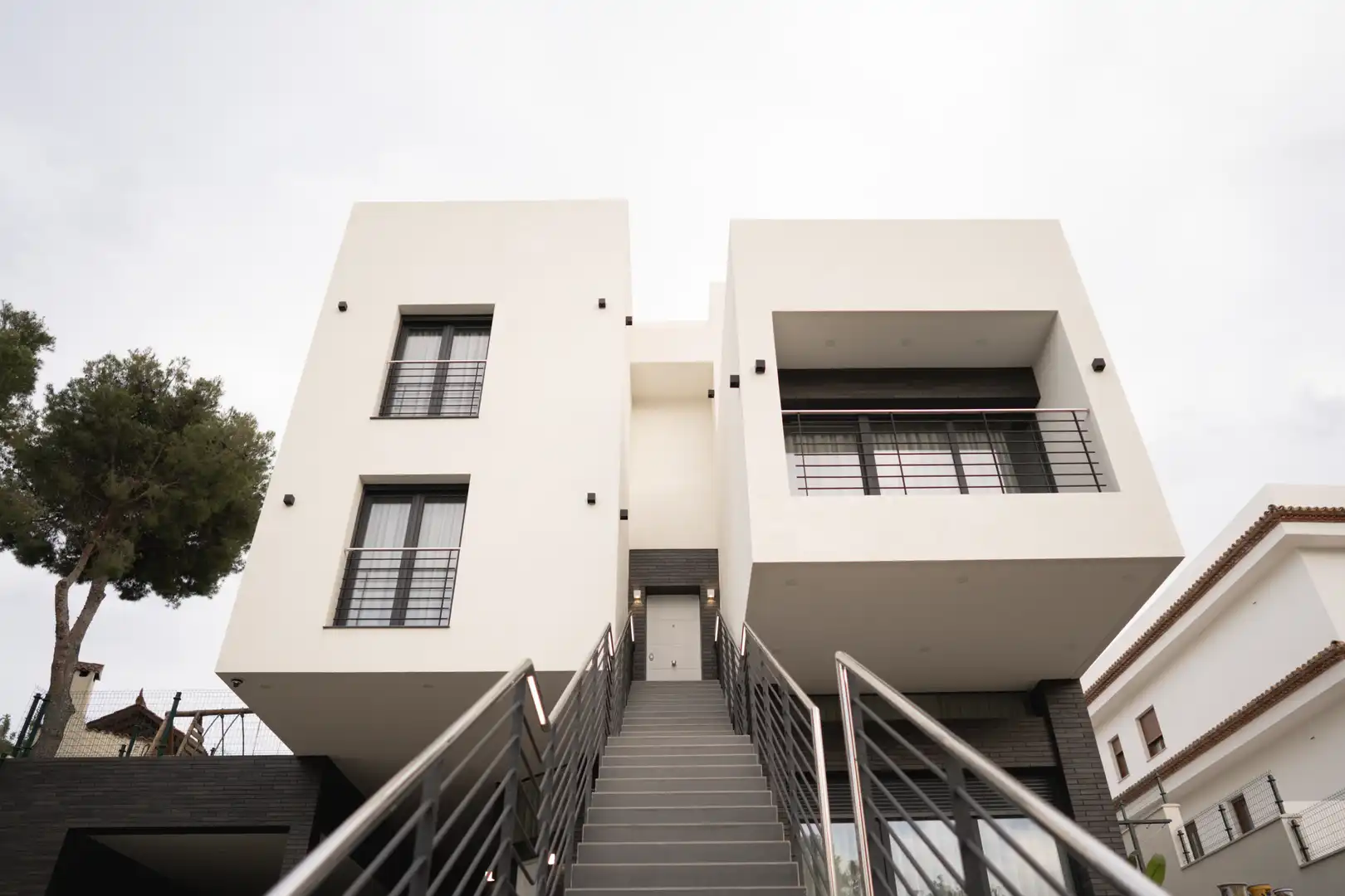 Vista exterior de Casa o xalet en venda en Oropesa del Mar / Orpesa amb Aire condicionat, Calefacció i Jardí privat