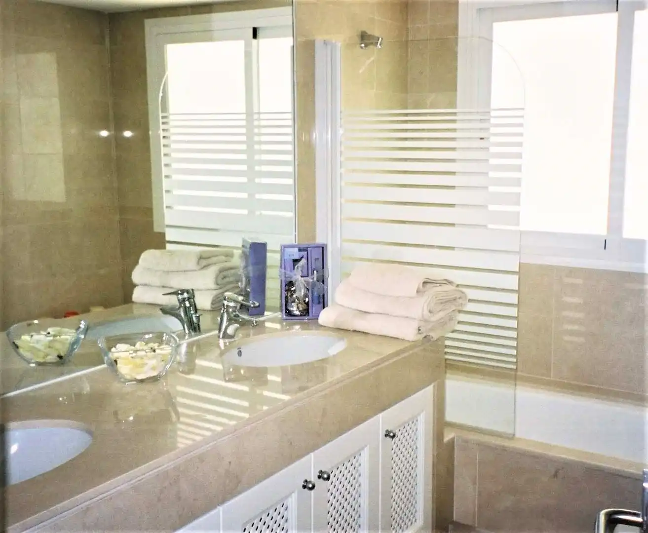 Apartment mit Pool zum Verkauf in Nueva Andalucía, imagen 13