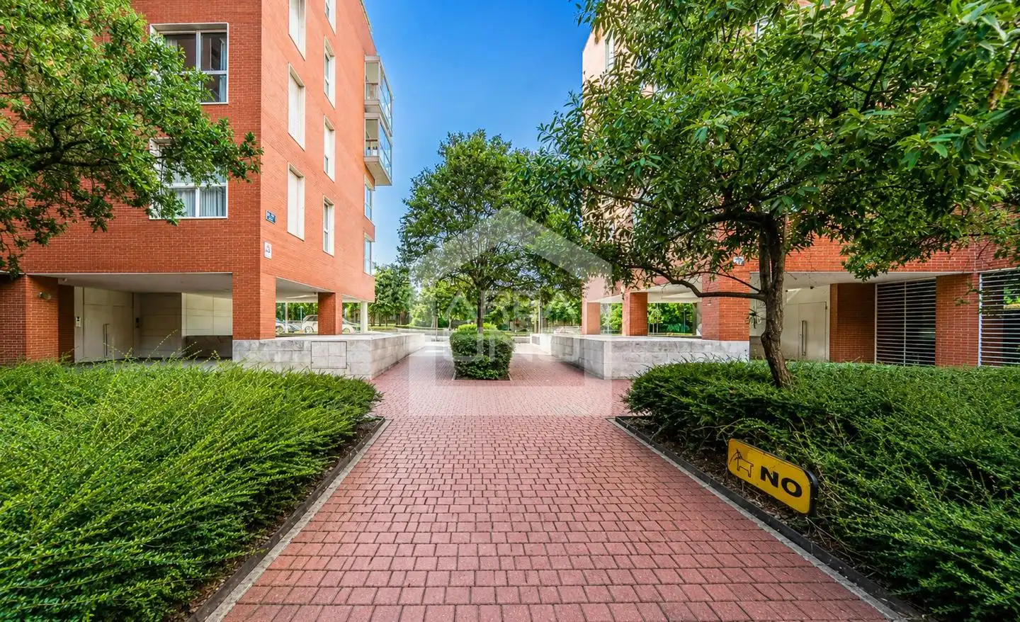 Vista exterior de Piso en venta en Madrid con Aire acondicionado, Calefacción y Trastero