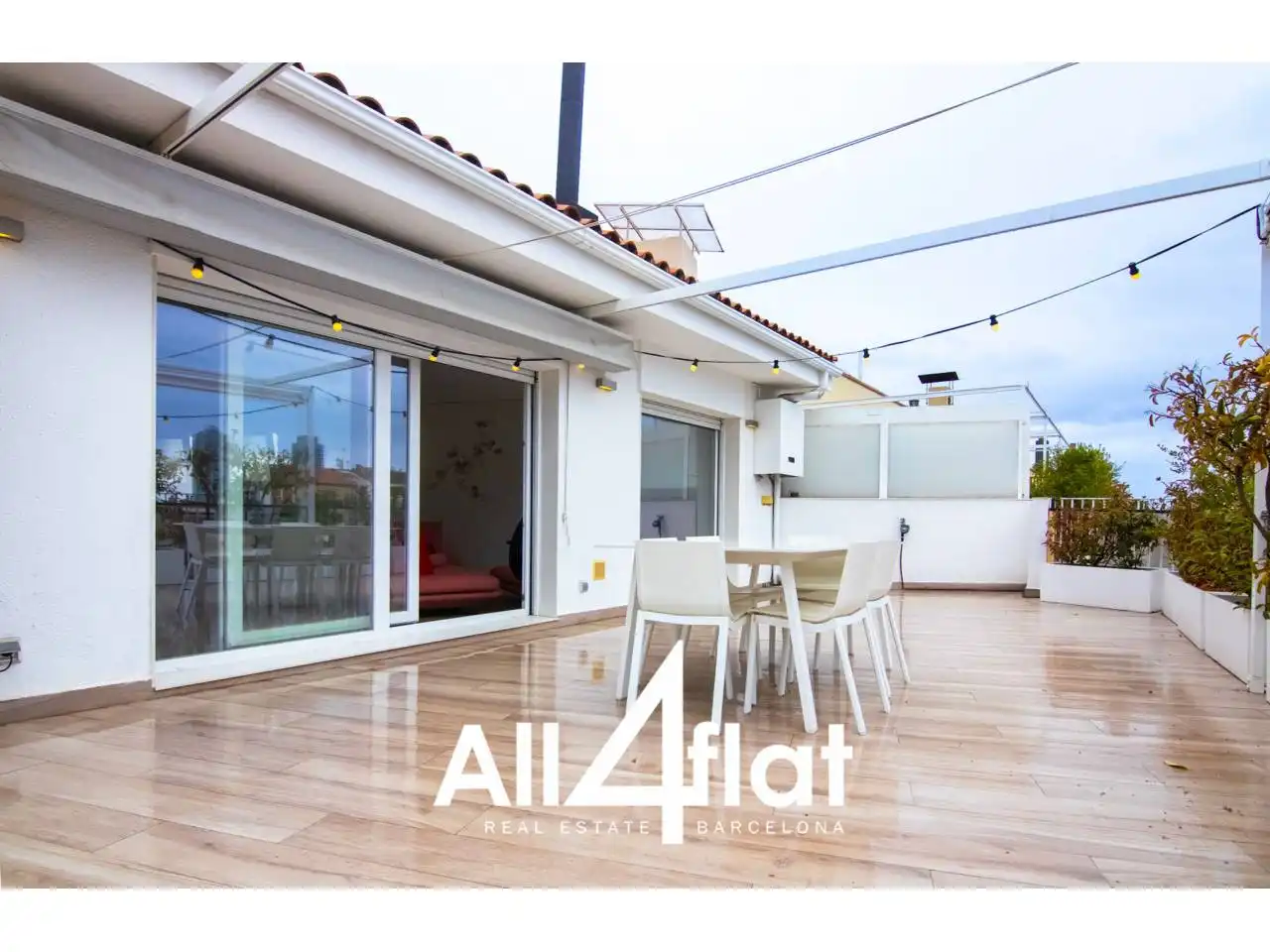 Terrace of Attic for rent in Barcelona  with Air Conditioner, Heating and Parquet flooring