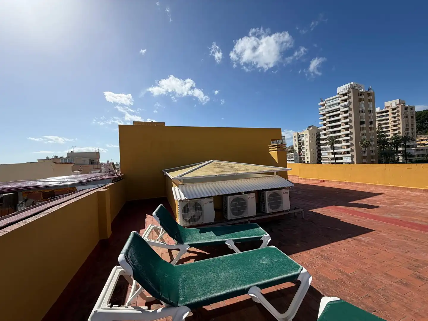 Inmuebles singulares con ascensor en venta en La Carihuela - Los Nidos, imagen 17