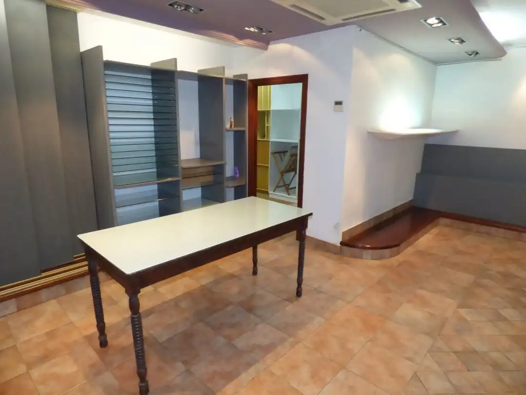 Local comercial de lloguer a Korreo Kalea, imagen 5