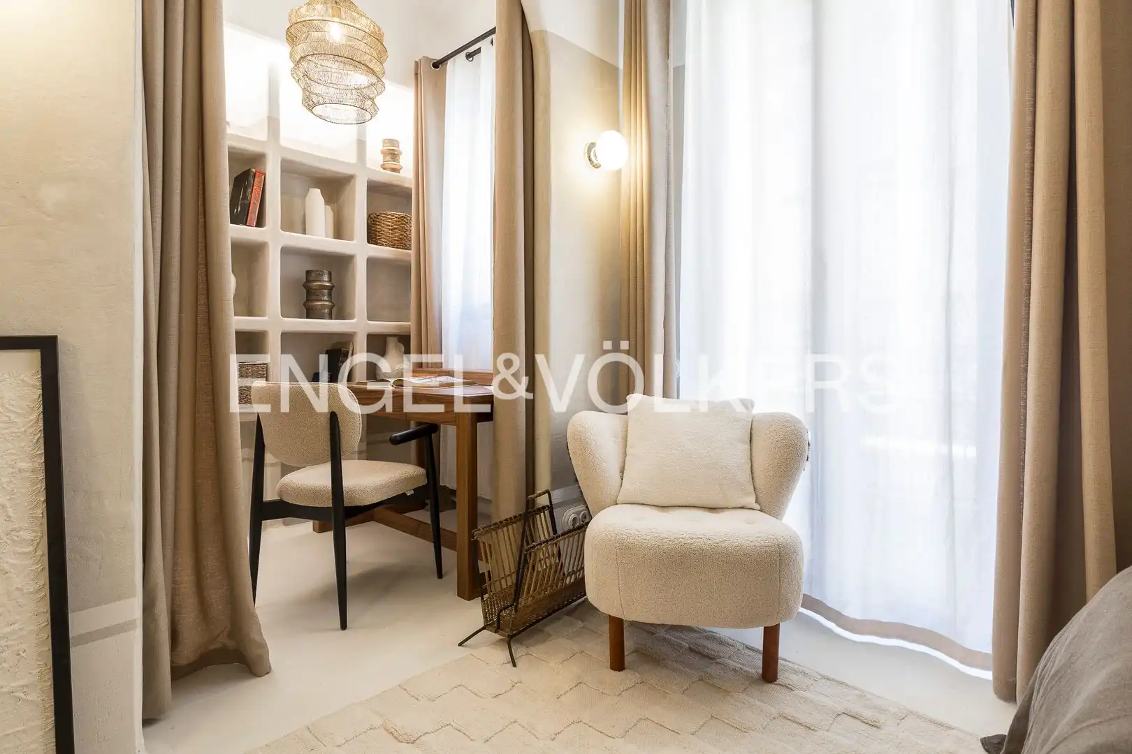 Attic for sale in Sants