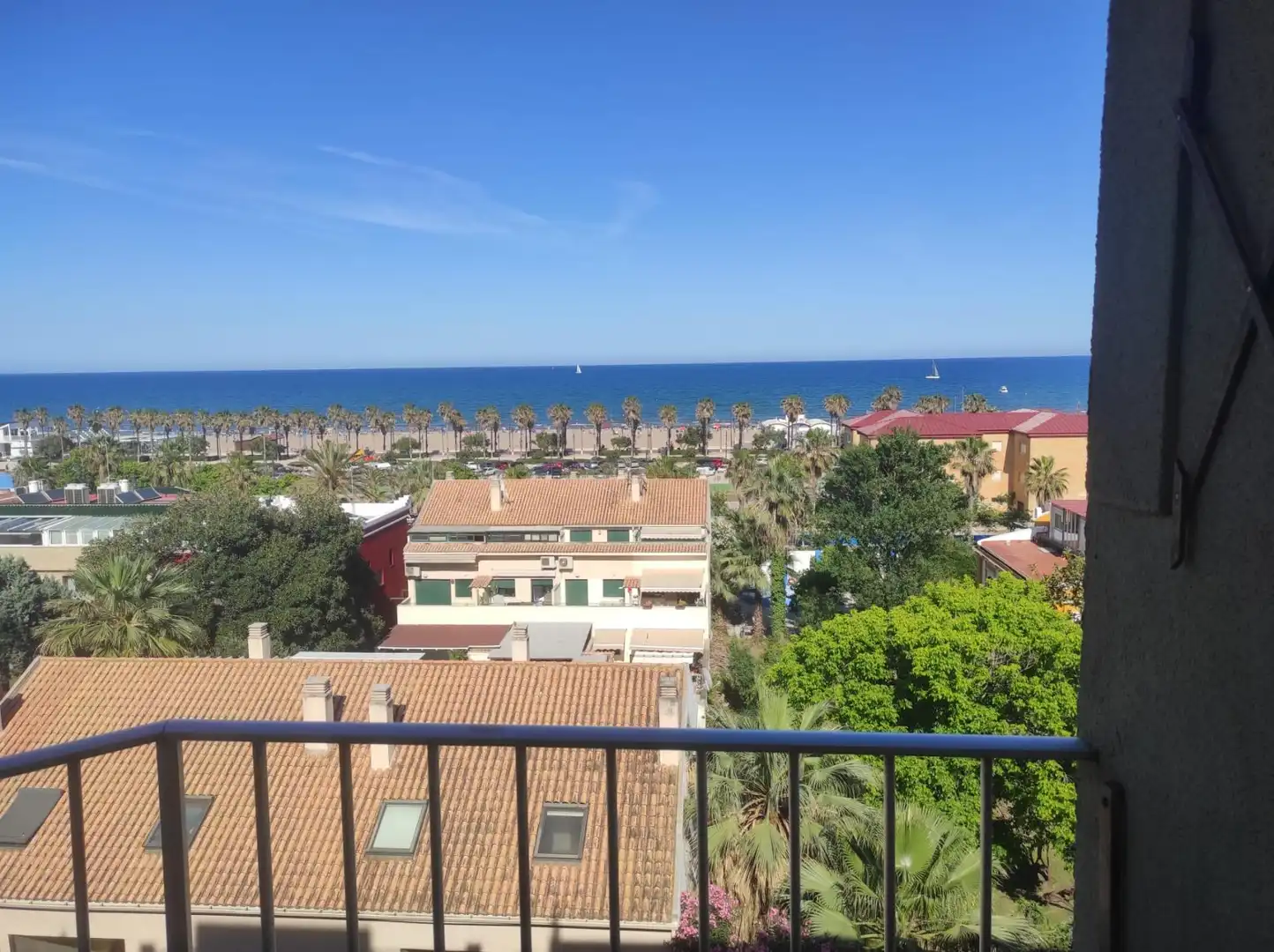 Pis amb terrassa en venda a Poblats Marítims