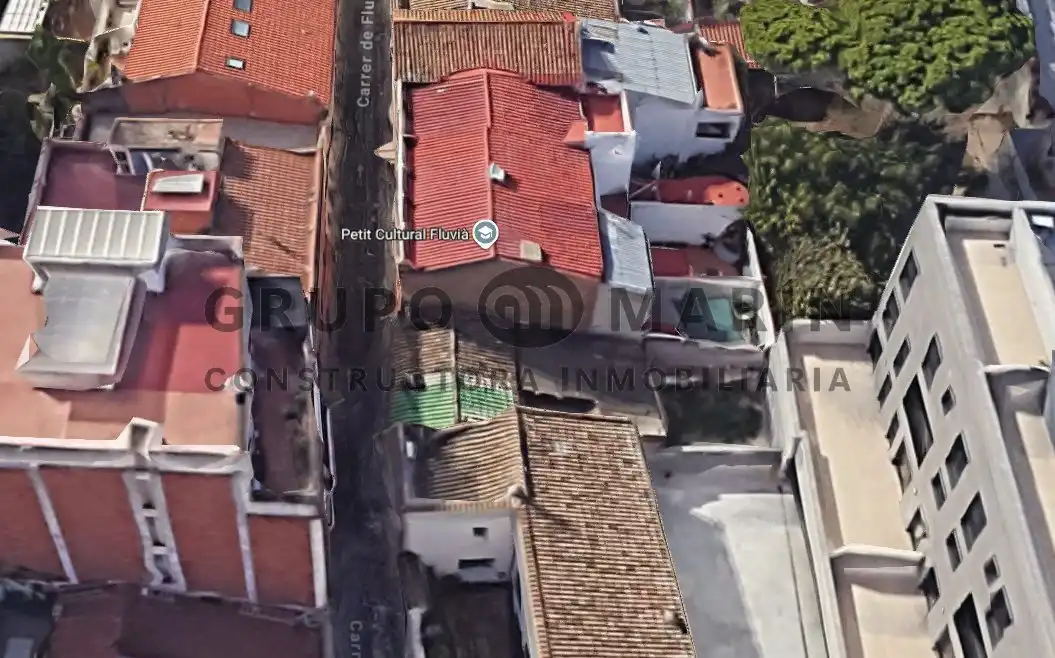 Wohnbaugrundstück zum Verkauf in Carrer De Fluvià, imagen 6