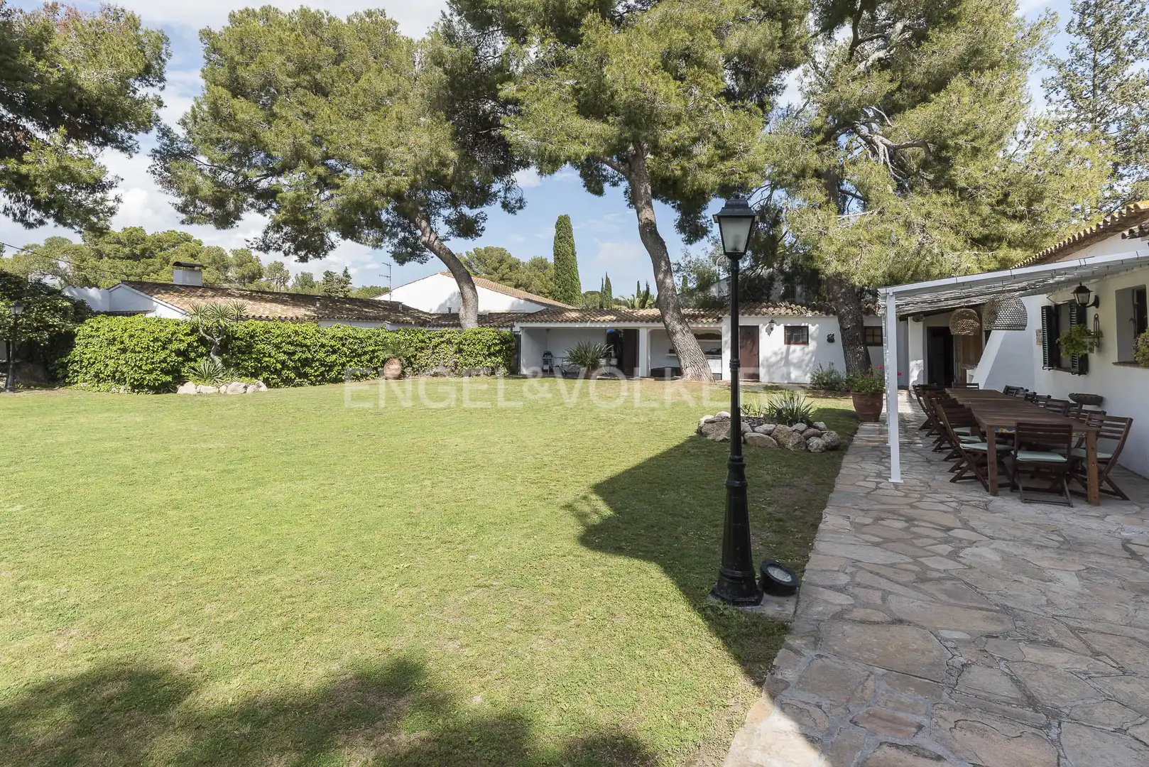 Garden of Buildings for sale in Sant Pere de Ribes