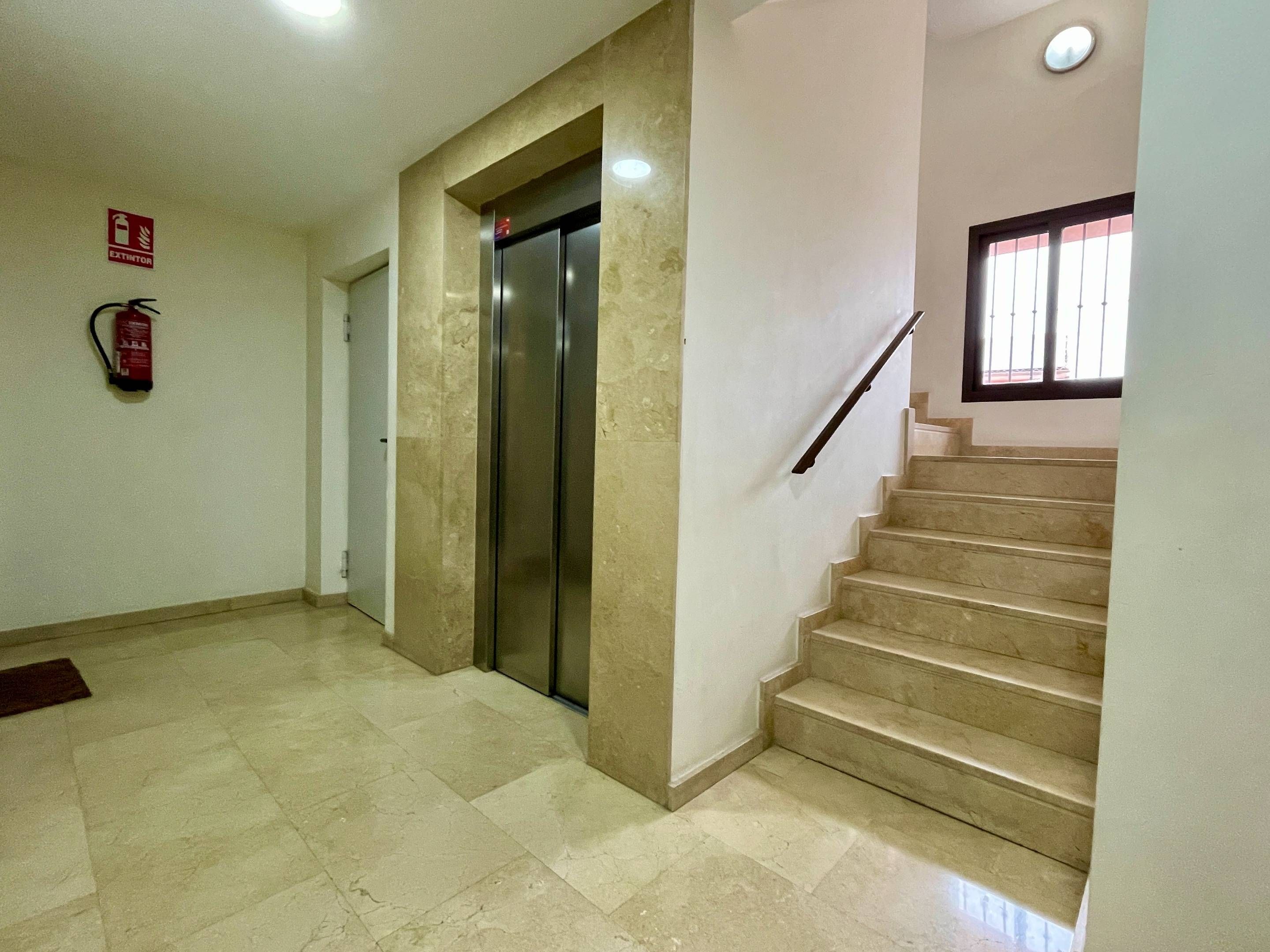Flat for sale in  Murcia Capital  with Air Conditioner, Private garden and Parquet flooring