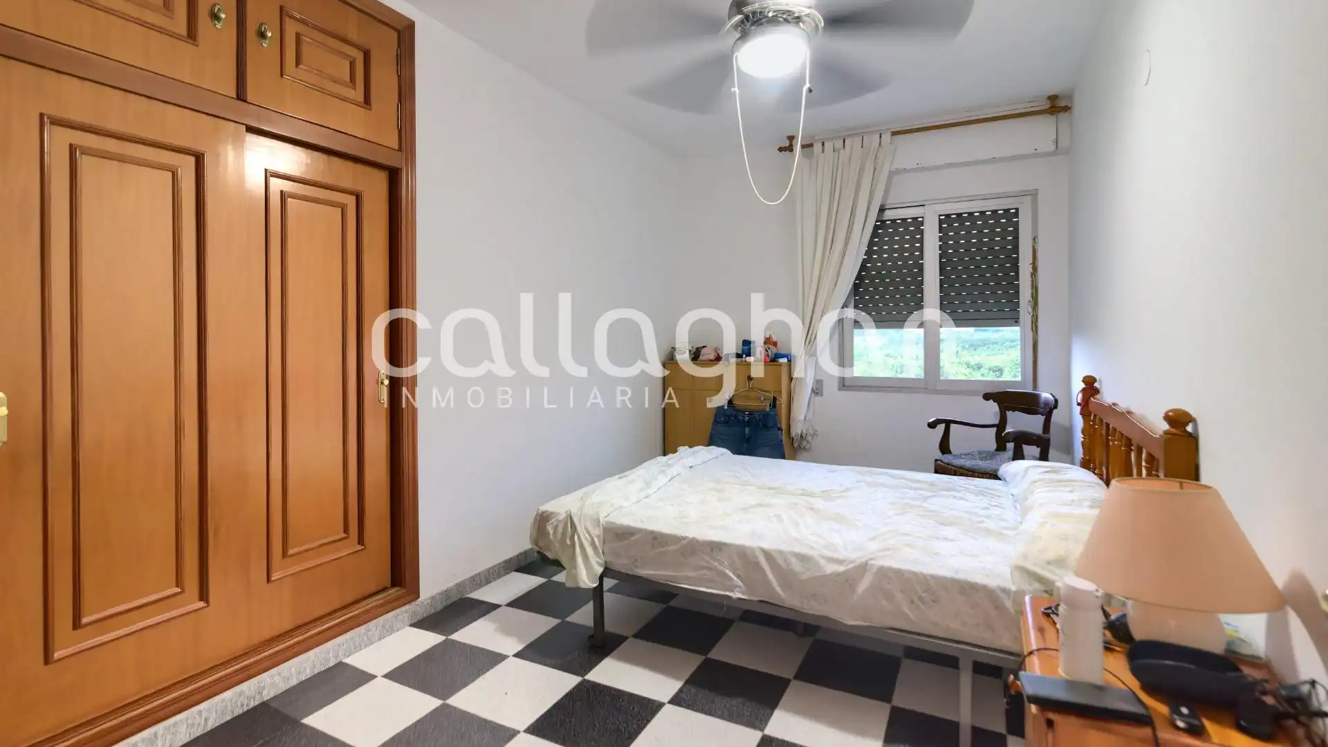 Dormitori de Casa o xalet en venda en Alzira amb Piscina