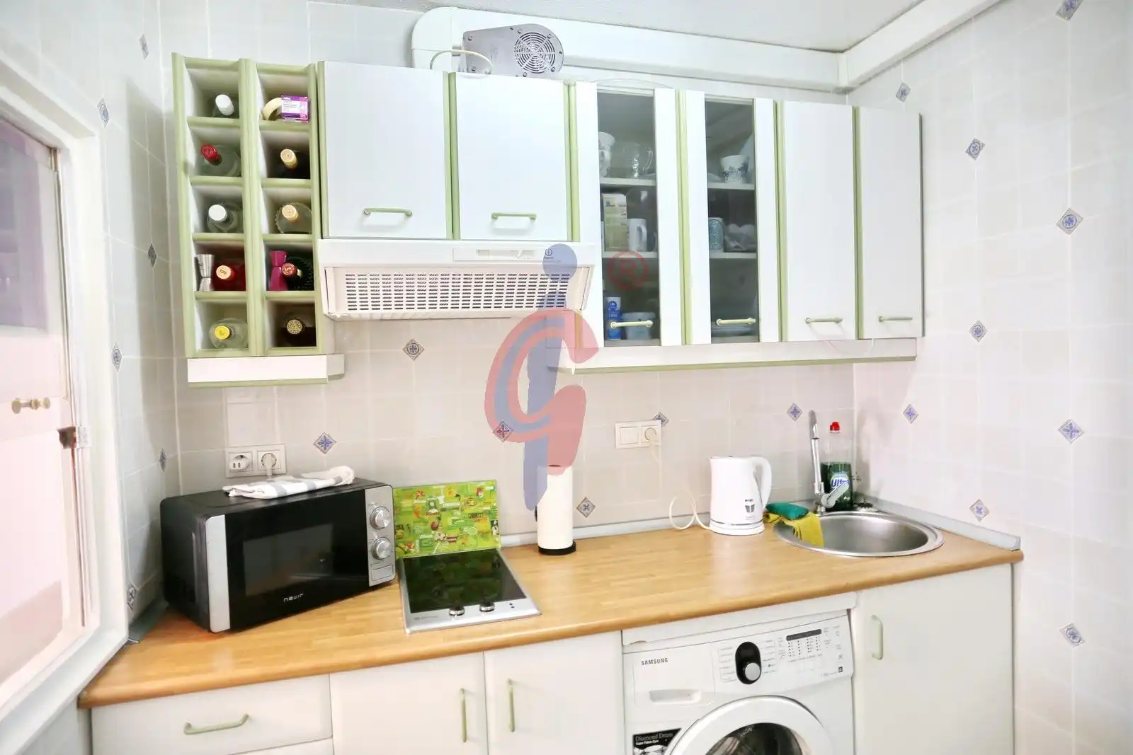 Kitchen of Flat for sale in Guardamar del Segura  with Air Conditioner, Heating and Terrace