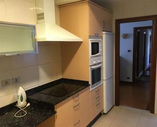 Kitchen of Flat to rent in Vigo 