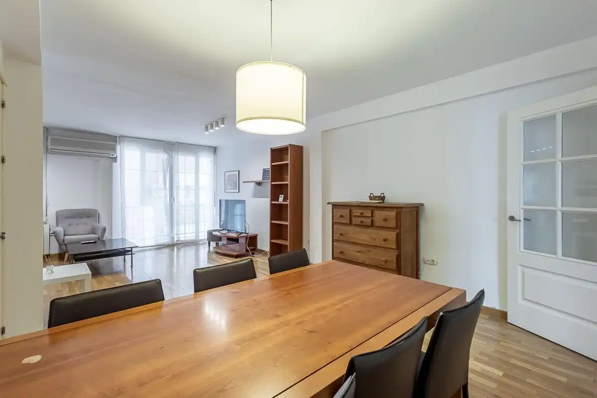 Flat with lift to rent in Genil, imagen 4
