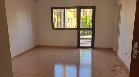 Foto 2 de Pis en venda a Avenida Avenida Pedro y Guy Vandaele, Corralejo, La Oliva