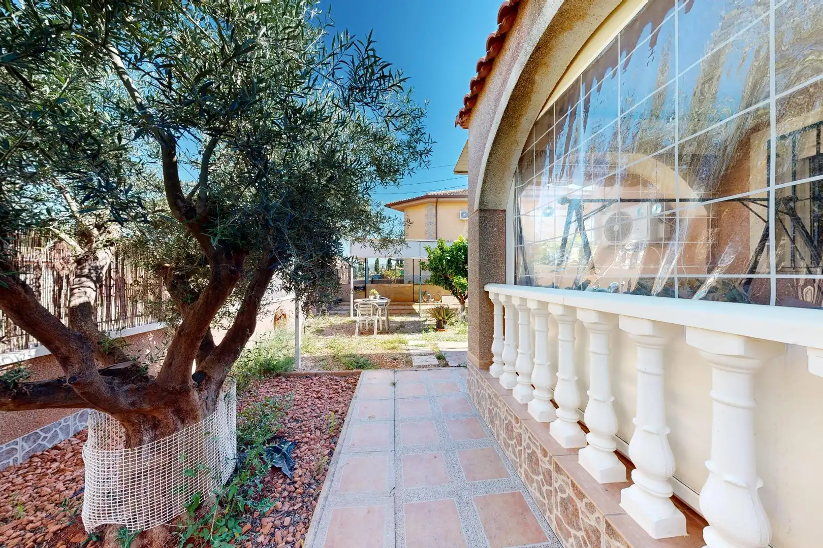 Vista exterior de Casa o xalet en venda en Cartagena amb Aire condicionat, Calefacció i Jardí privat