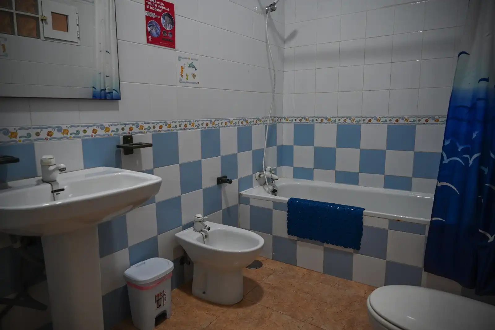 Baño de Casa adosada de alquiler en Murcia con Aire acondicionado, Amueblado y Se aceptan mascotas