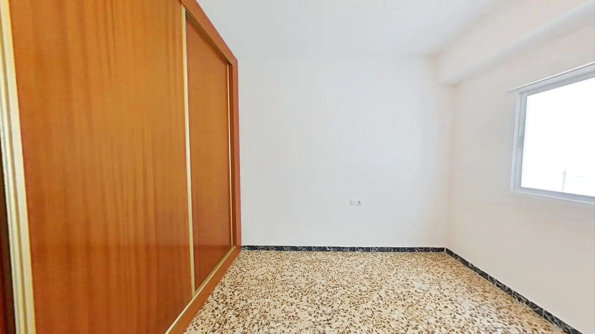 Flat for rent in Carolinas Bajas